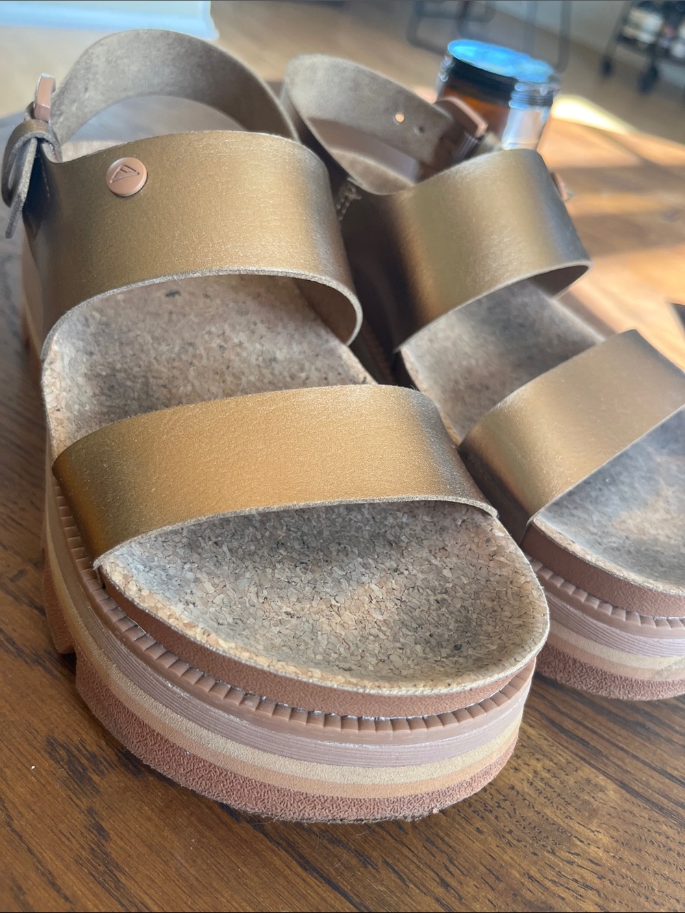 Reef’s Women's Metallic Bronze Platform Sandals - Comfortable Cork Footbed